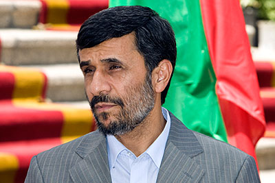 Президент Ирана Ахмадинежад приведен к присяге