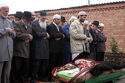 Похороны Заремы Садулаевой прошли в Чечне