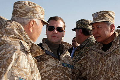 Президент РФ прибыл в Казахстан для наблюдения за учениями ОДКБ
