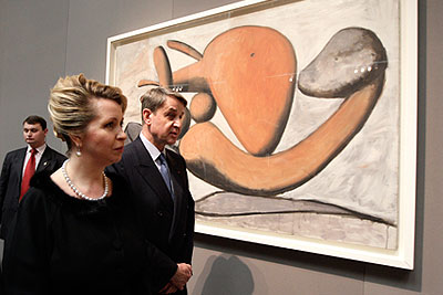 Медведева посетила выставку Пикассо
