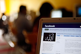 Facebook впервые обогнал Google