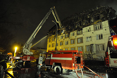 При пожаре в бизнес-центре на севере Москвы погиб человек