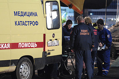 Самолет МЧС доставил пострадавших в ДТП россиян из Турции