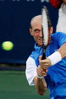 Николай Давыденко вышел в четверьтфинал Cincinnati Masters
