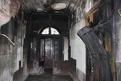 Дом в Малом Козихинском переулке после пожара