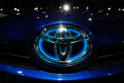 Toyota отзывает около 1,7 млн автомобилей по всему миру
