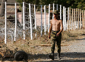 Одновременно и в срок