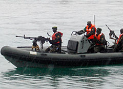 Пиратов – на рею?