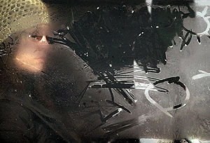 Москва и Питер, мороз против тепла и дождей