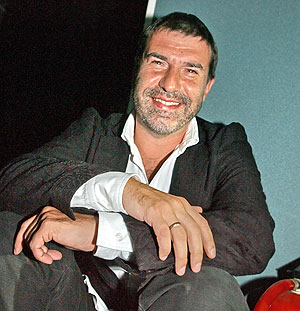 У Гришковца хорошее настроение