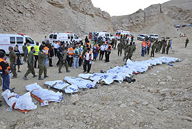 Самолет с погибшими