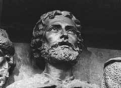 Александр Невский обогнал конкурентов