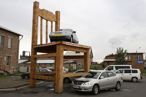 Новая машина в период кризиса: за и против