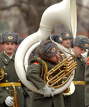 Таланты не пустят в армию