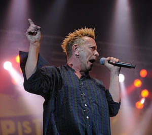 Подарок, опоздавший на пару десятков лет. Фото