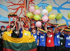 Дайте детям поиграть