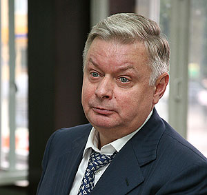 "Хорошо, что к нам едут работать, но пусть уважают наши законы"