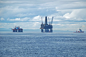 Пираты похитили несколько россиян