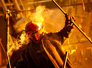 Evraz присоединяется к "Мечелу"