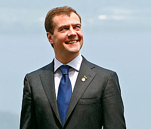 "Не нужно никаких титулов перечислять"