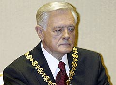 Президент Литвы Валдас Адамкус: В Европе должно быть больше демократической России, а в России - как можно больше Европы