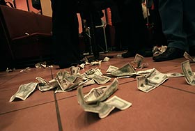 Альтернатива шатающемуся доллару