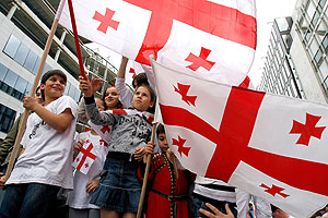 Дошли до Гааги