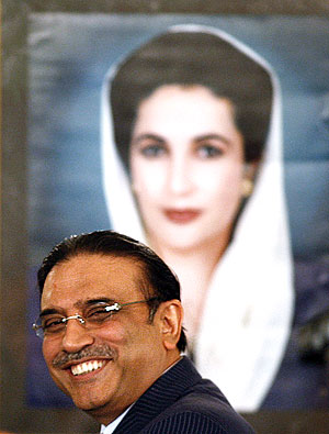 Президент Пакистана приведен к присяге