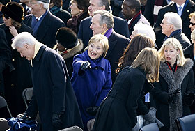 Миссис Клинтон. Госпожа госсекретарь