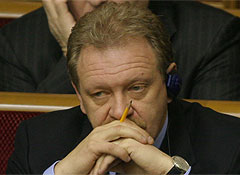 Дубине становится лучше