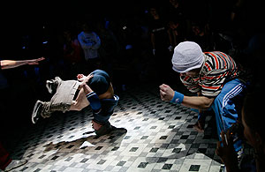 Детский комендантский час, pro et contra