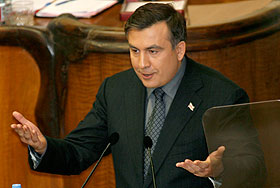 Саакашвили против сильного и опасного врага