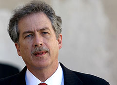 Отношения между США и Россией нуждаются в перезагрузке