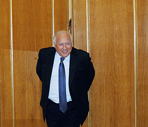 Защитить Черномырдина