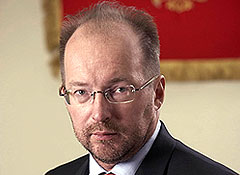 "Главное сейчас - не просто добыть алмазы, а гарантированно их продать"