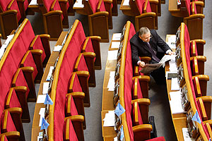 "Еще ничего нет, а уже все трясутся"