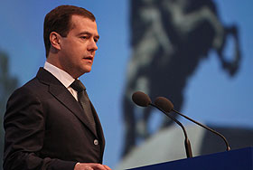 Рано пить шампанское