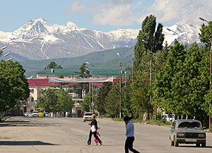 Глухов-2. Бегство в Тбилиси