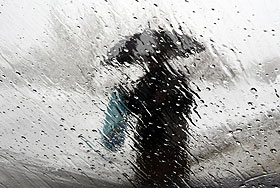 Подтопленная Москва встала