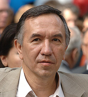 Российский дипломат покидает Киев