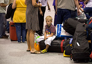 "Свиным гриппом" по Конституции