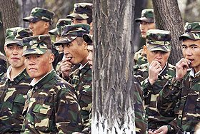 Россия в Киргизии – за и против