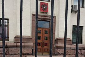 Недоумение вокруг посла