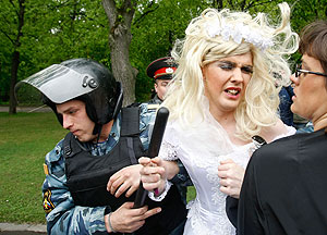 Геи взяли Москву "хитростью"