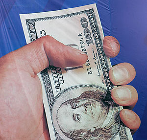 Незавидная судьба доллара