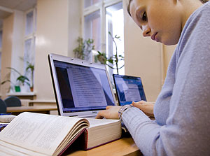 "Интерфакс" открывает для исследовательских и образовательных центров доступ к своему архиву новостей и ноу-хау