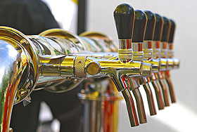 Регионы заработают на алкоголе и транспорте