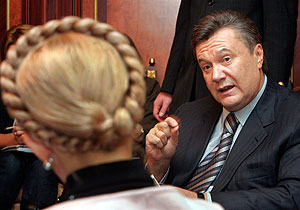 Заводской пиар фаворитов