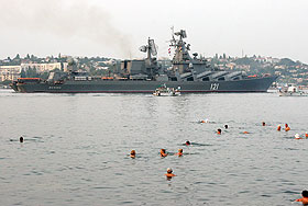 Между Москвой и Киевом