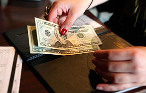 Заговор против доллара не удался?